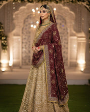 Load image into Gallery viewer, bandhani dupatta,bandhej dupatta,gharchola dupatta,bandhani dupatta online,red bandhani dupatta,bandhani dupatta silk,pink bandhani dupatta,georgette banarasi dupatta,heavy bandhani dupatta,blue bandhani dupatta,green bandhani dupatta,pure silk bandhani dupatta,pure bandhani dupatta,bandhej dupatta online,banarasi bandhani dupatta,navratri dupatta