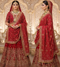 Load image into Gallery viewer, bandhani dupatta,bandhej dupatta,gharchola dupatta,bandhani dupatta online,red bandhani dupatta,bandhani dupatta silk,pink bandhani dupatta,georgette banarasi dupatta,heavy bandhani dupatta,blue bandhani dupatta,green bandhani dupatta,pure silk bandhani dupatta,pure bandhani dupatta,bandhej dupatta online,banarasi bandhani dupatta,navratri dupatta,yellow bandhani dupatta