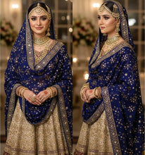 Load image into Gallery viewer, green bandhani dupatta,pure silk bandhani dupatta,pure bandhani dupatta,bandhej dupatta online,banarasi bandhani dupatta,navratri dupatta,yellow bandhani dupatta,black bandhani dupatta,banarasi bandhej dupatta,maroon bandhani dupatta,lagdi patta dupatta,purple bandhani dupatta,ajrakh bandhani dupatta,ajrakh dupatta with bandhani,anarkali with bandhani dupatta,art silk bandhani dupatta,badni print dupatta,banarasi bandhani dupatta online,banarasi georgette bandhani dupatta,banarasi gharchola dupatta,banarasi