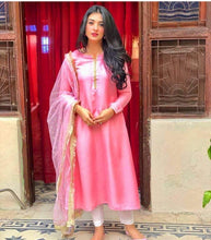 Load image into Gallery viewer, Pink Net Dupatta Gold Dots Party Wear Mehndi Wedding Wrap Pakistani Dupatta  Indian Dupatta Gotta Dupatta Unique Dupatta - popsye.com