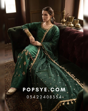 Load image into Gallery viewer, net dupatta,green net dupatta,dark green net dupatta,golden net dupatta,gree net dupatta online