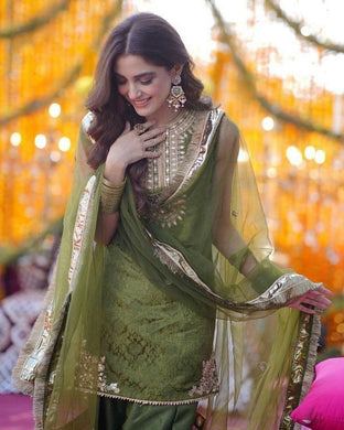 net dupatta bridal, golden net dupatta, phulkari dupatta price, punjabi dupatta, net dupatta with pearls, gota work dupatta - popsye.com