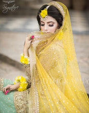 Load image into Gallery viewer, Yellow Net Dupatta Gold Dots Party Wear Mehndi Wedding Wrap Pakistani Dupatta  Indian Dupatta Gotta Dupatta Unique Dupatta - popsye.com