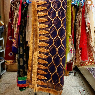 khaadi dupatta, net dupatta online shopping, dulhan dupatta ladies dupatta, frill dupatta, patola dupatta, plain suits with heavy dupatta online, heavy embroidered net dupatta - popsye.com